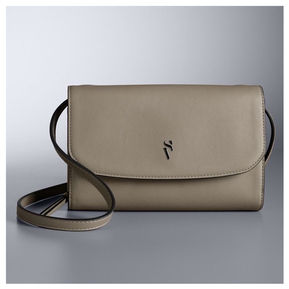 Simply Vera Vera Wang Handbags - Simply Vera Vera Wang Signature Mini
Crossbody Bag - BRAND NEW